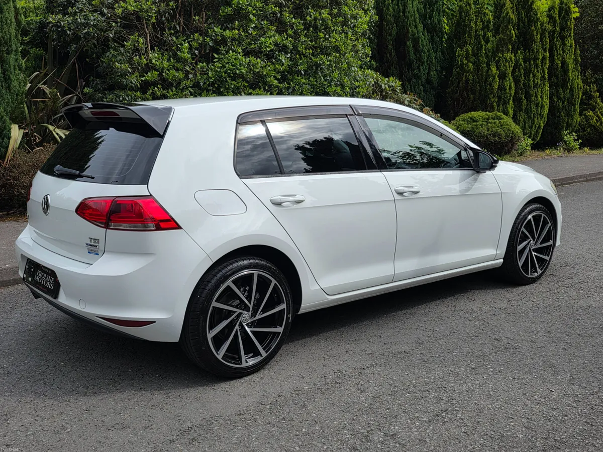 162 VW GOLF 1.2 TSI DSG AUTO PETROL - Image 3
