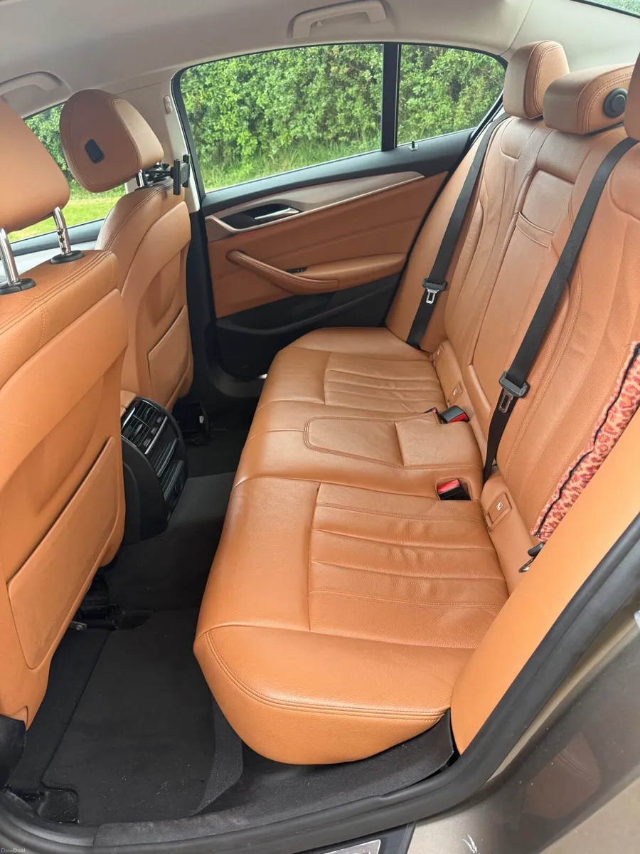 BMW 5-Series 2017 - Image 3
