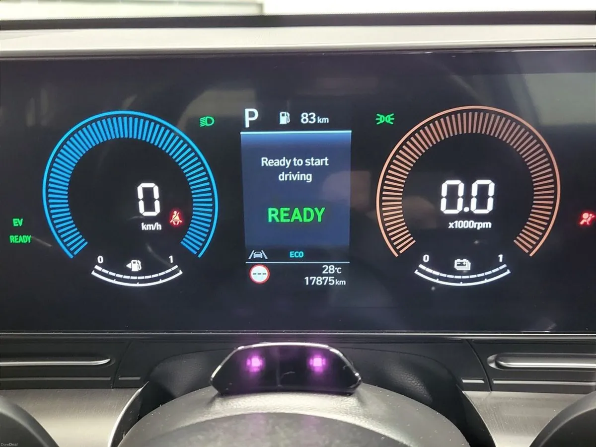 Hyundai KONA 1.6 HYBRID Signature Auto Finance Fro - Image 5