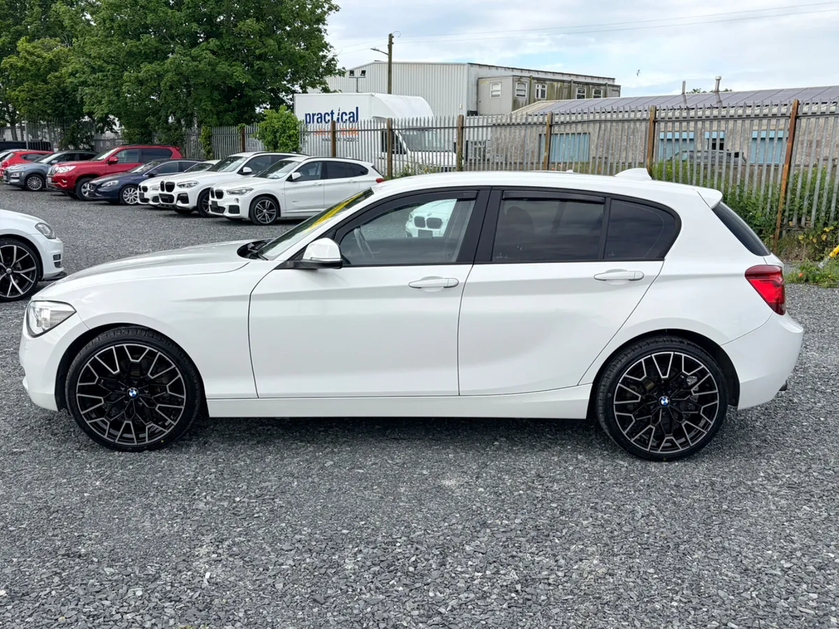 2015 BMW 116I 5DR AUTO FULLY LOADED LOW KMS - Image 4