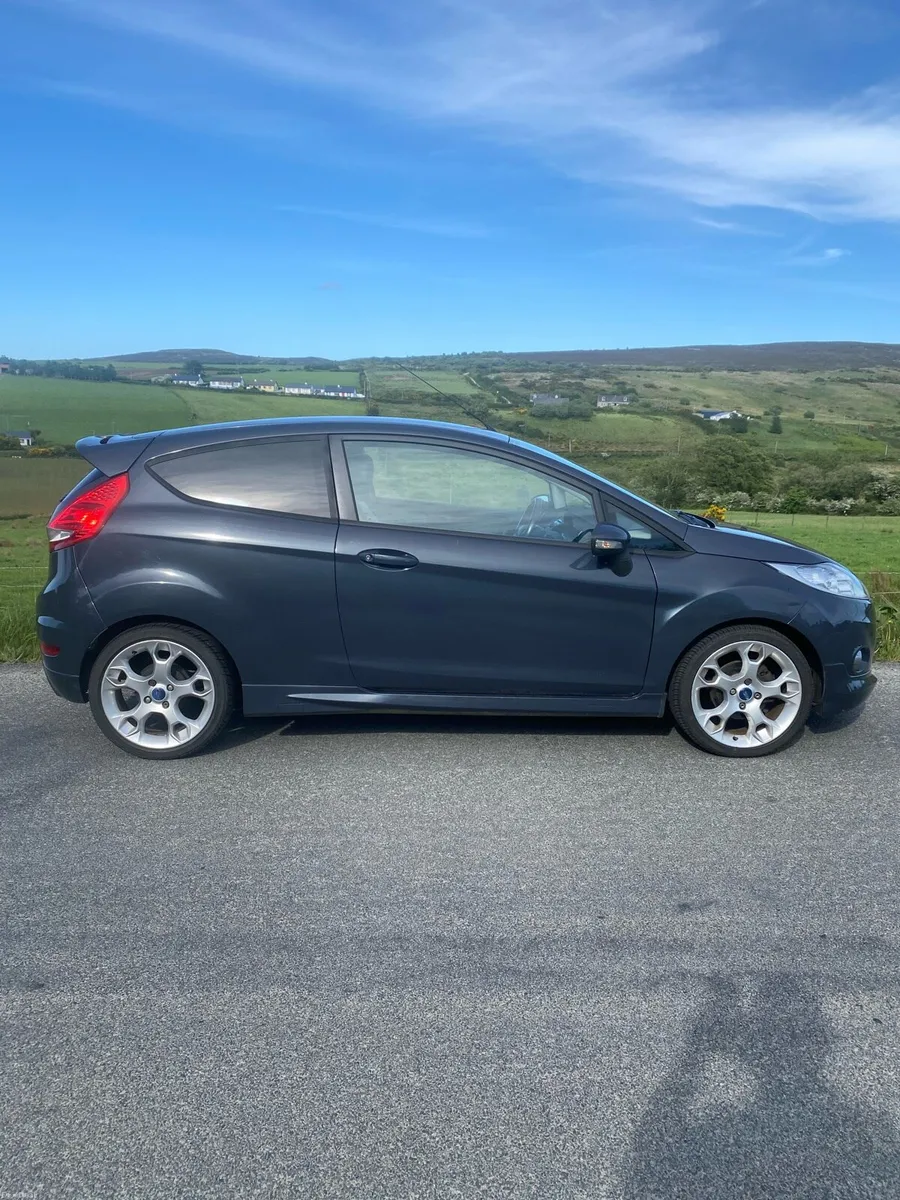 Ford Fiesta - Image 3