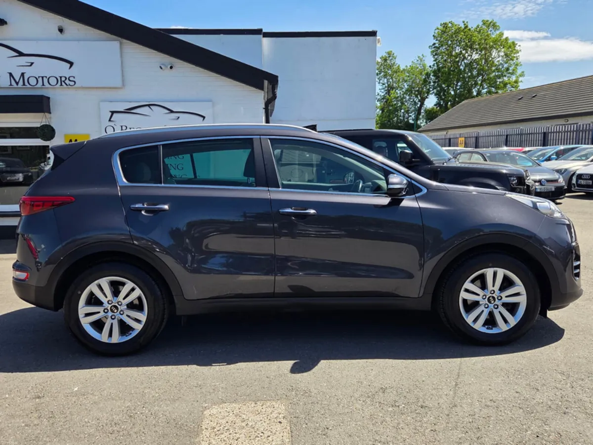 Kia Sportage 1.7 CRDI PLATINUM-S - Image 2