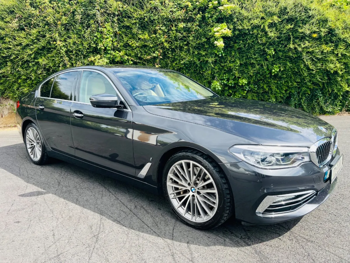 BMW 5-Series 530E LUXURY  HI - SPEC - Image 2