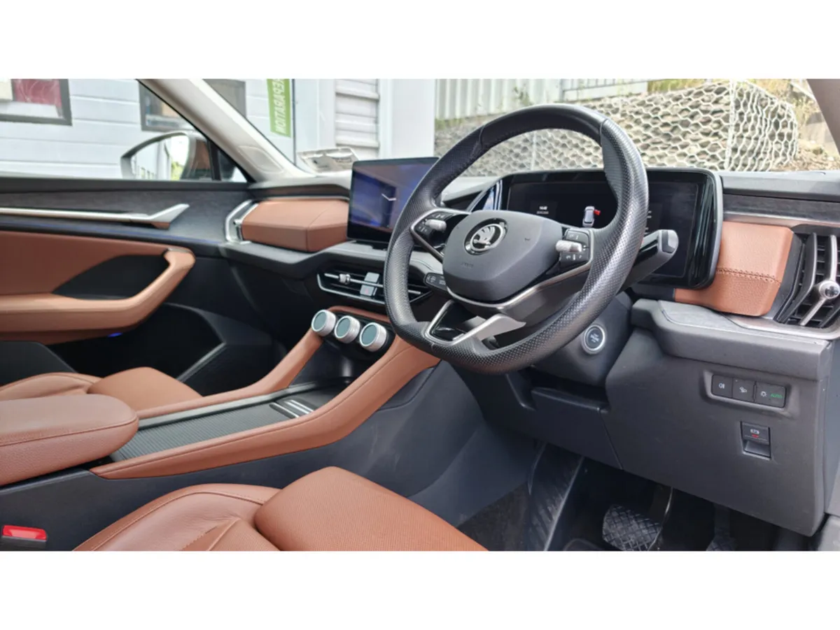 Skoda Kodiaq SELECTION+ 1.5TS 204 BHP DSG PHEV- CO - Image 4