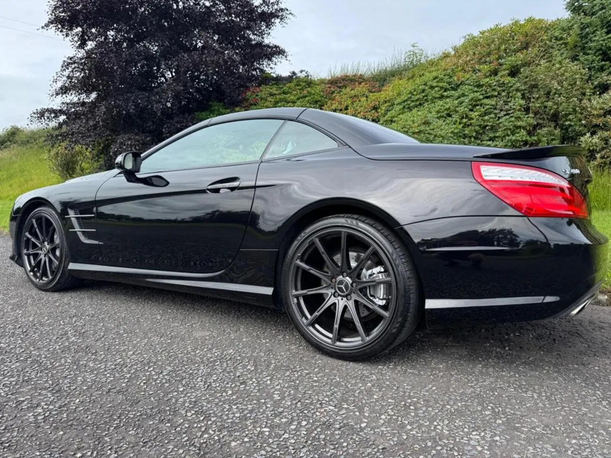 2015 Mercedes-Benz SL400 3.0V6 AMG Sport - Image 4
