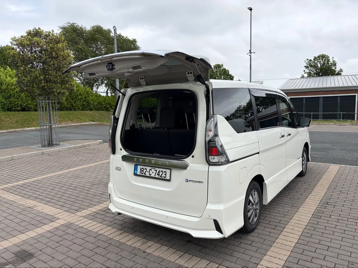 Nissan Serena 2018 - Image 5