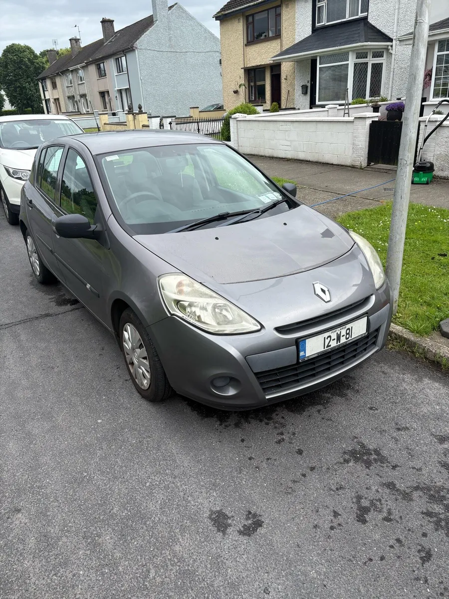 Renault Clio - Image 1