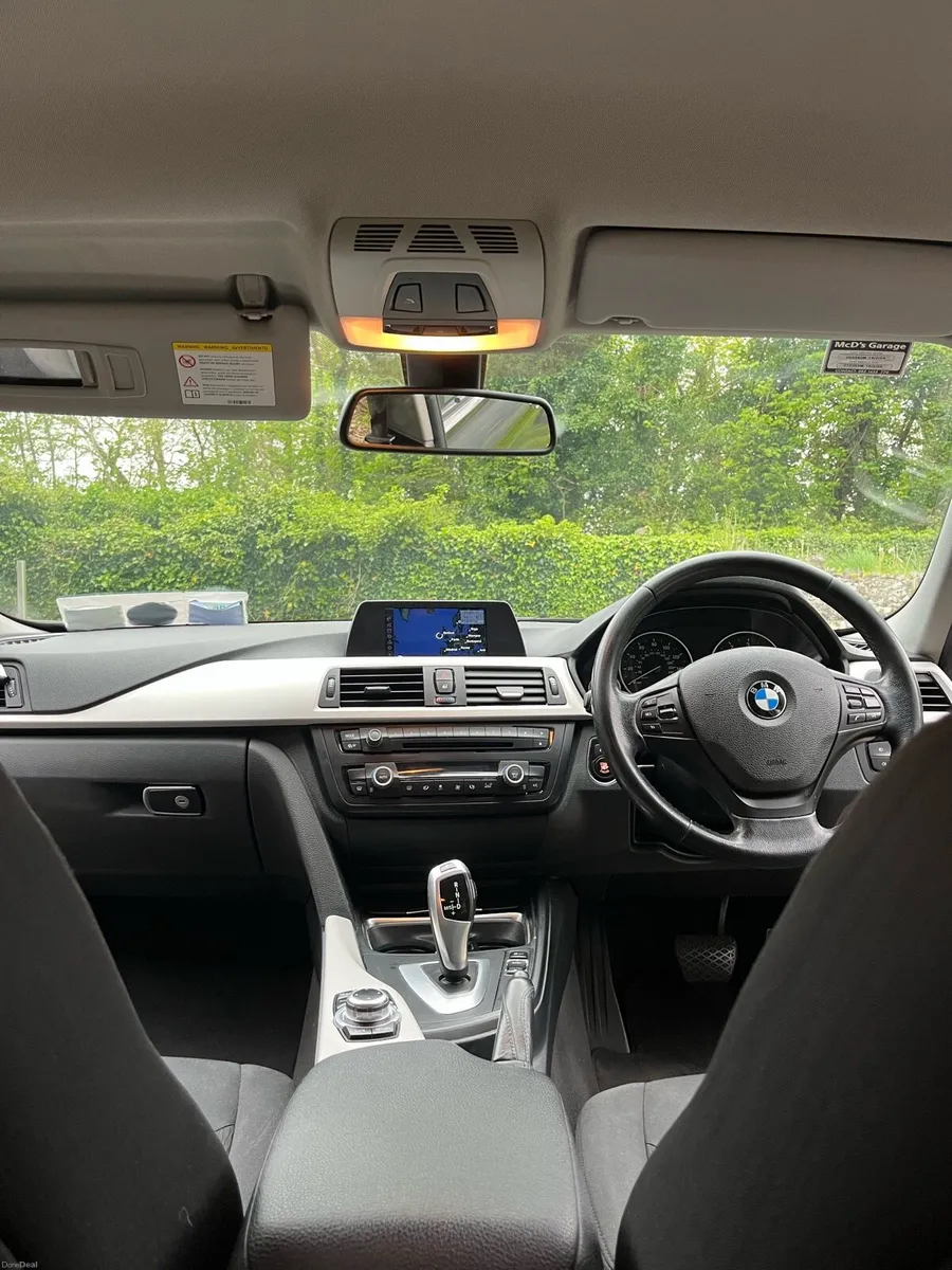 BMW 320d Automatic - Image 4
