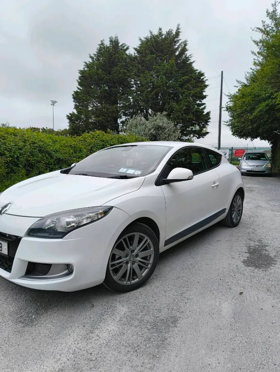 2011 Renault Mégane coupe GT Line TomTom Edition - Image 3
