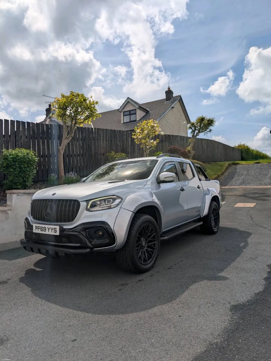 Mercedes X250 MA-SV EDITION  **NO VAT** - Image 4