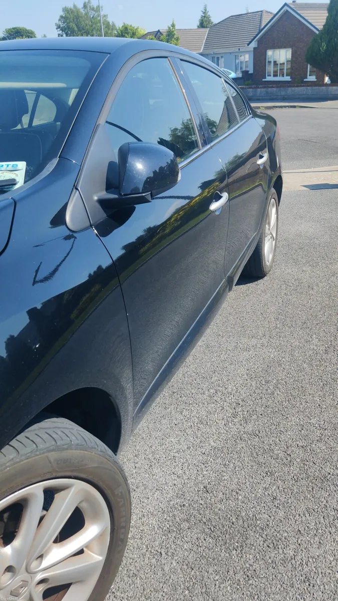 Renault Fluence R-Link 1.5 DCI - Image 3