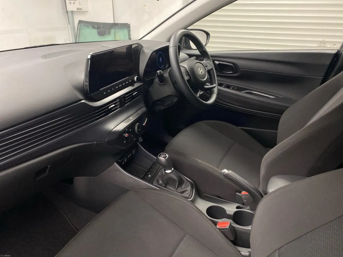Hyundai i20 Deluxe Plus 1.2 Manual - Image 3