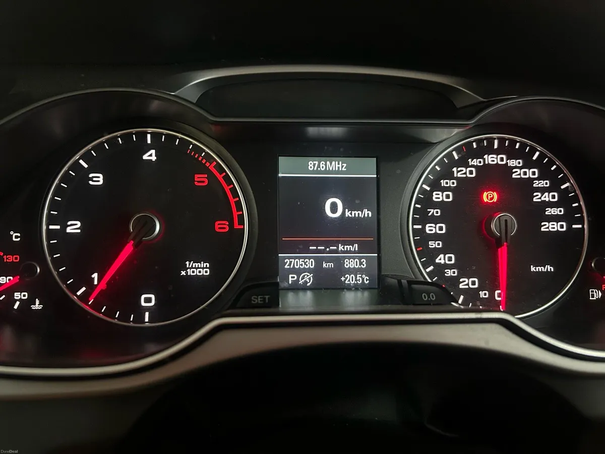 Audi A4 - Image 2