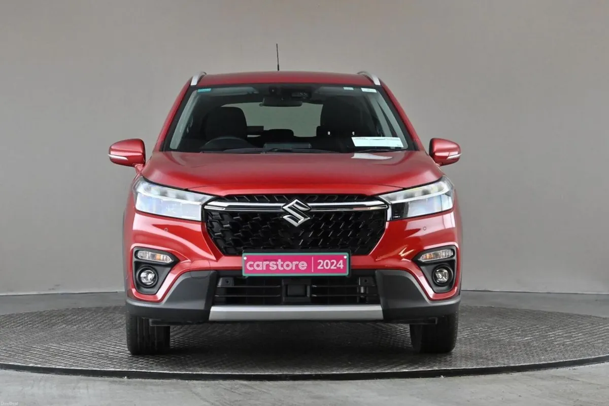 Suzuki SX4 1.5 S1-HEV MOTION AGS LOW KMS **REVERSE - Image 2