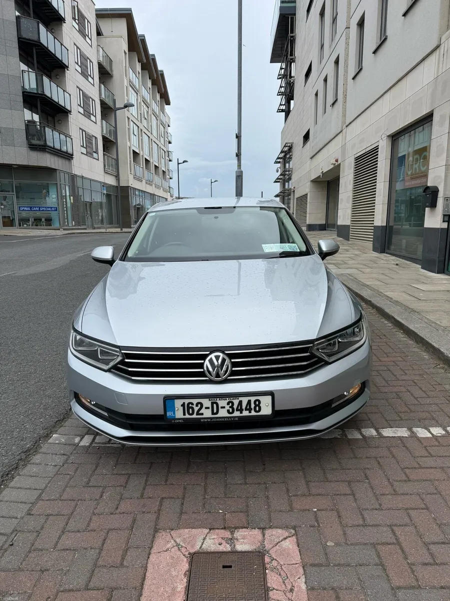 Volkswagen Passat 1.6TDI 120HP Automatic DSG - Image 2