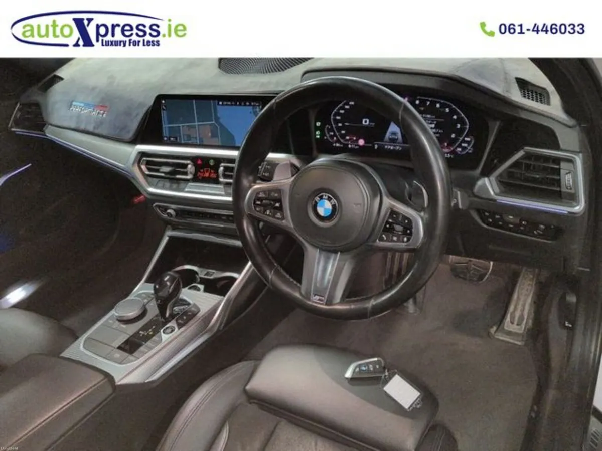 BMW 3-Series 320 M-SPORT XDRIVE, Roof Rails, Autom - Image 2