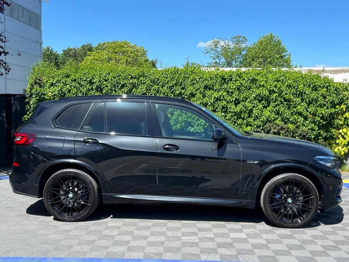 BMW X5 XDRIVE45e M-SPORT 3.0 HYBRID // OPENING PAN - Image 3