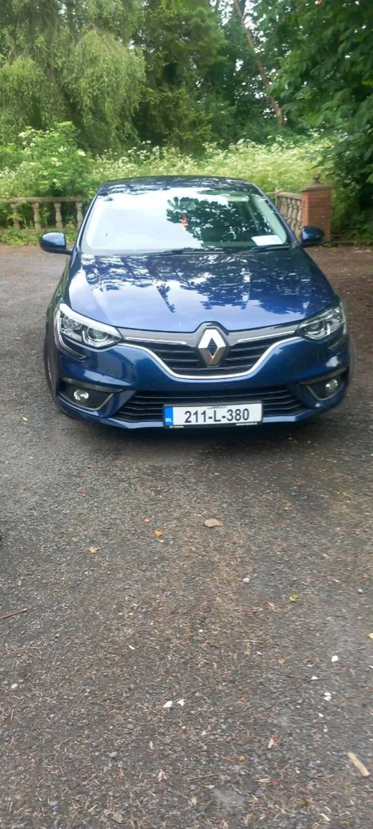 Car - Image 1