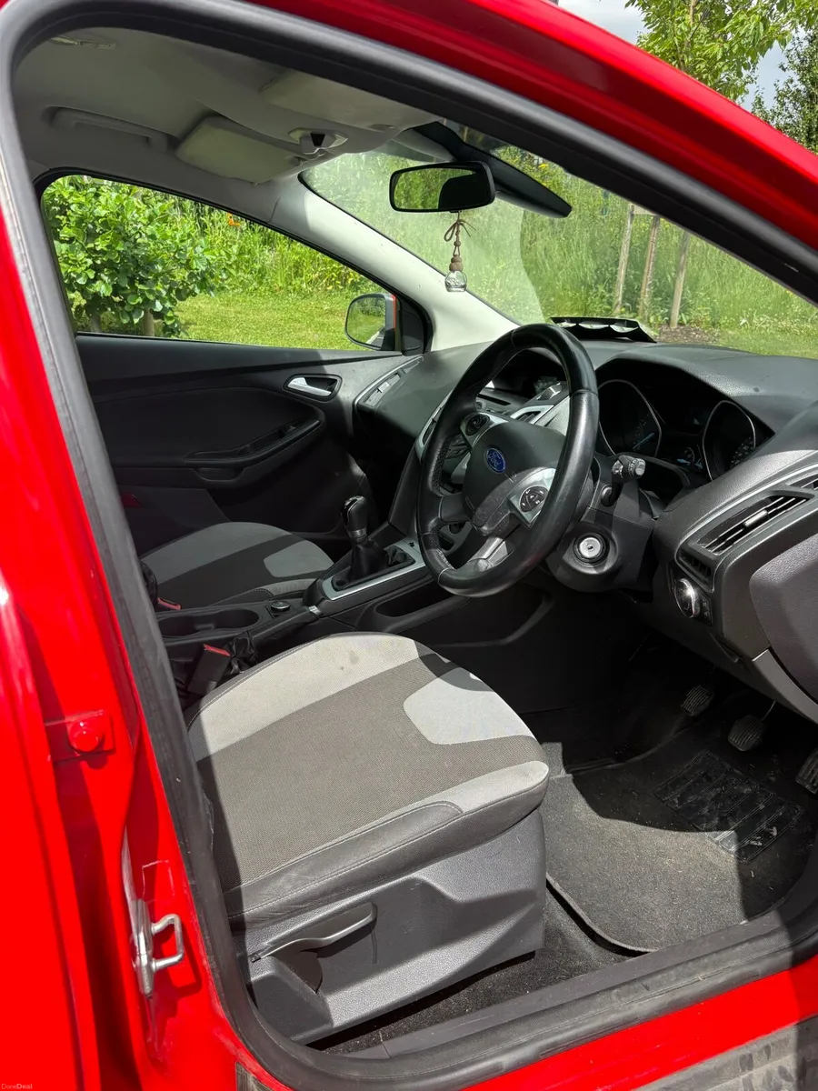 Ford Focus 2013 - Image 3
