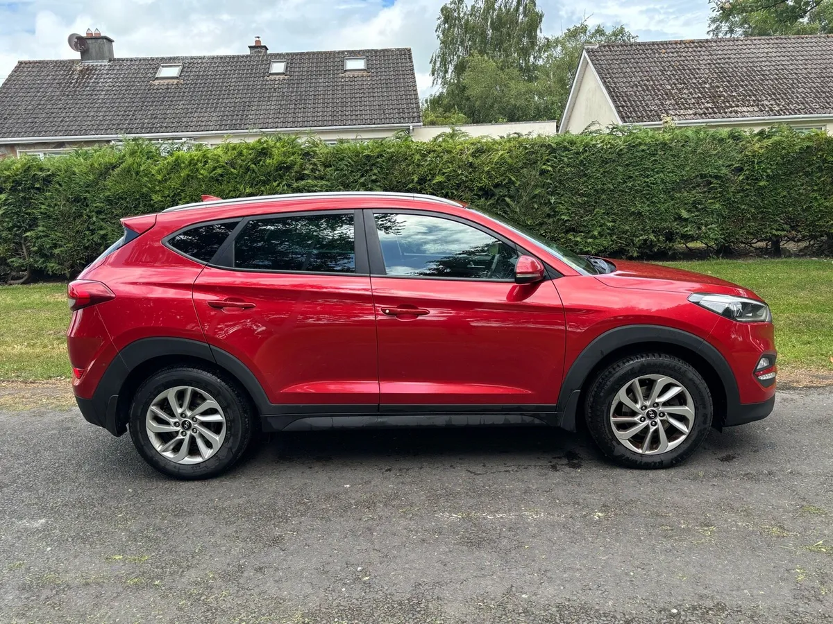 Hyundai Tuscon Executive - Image 2