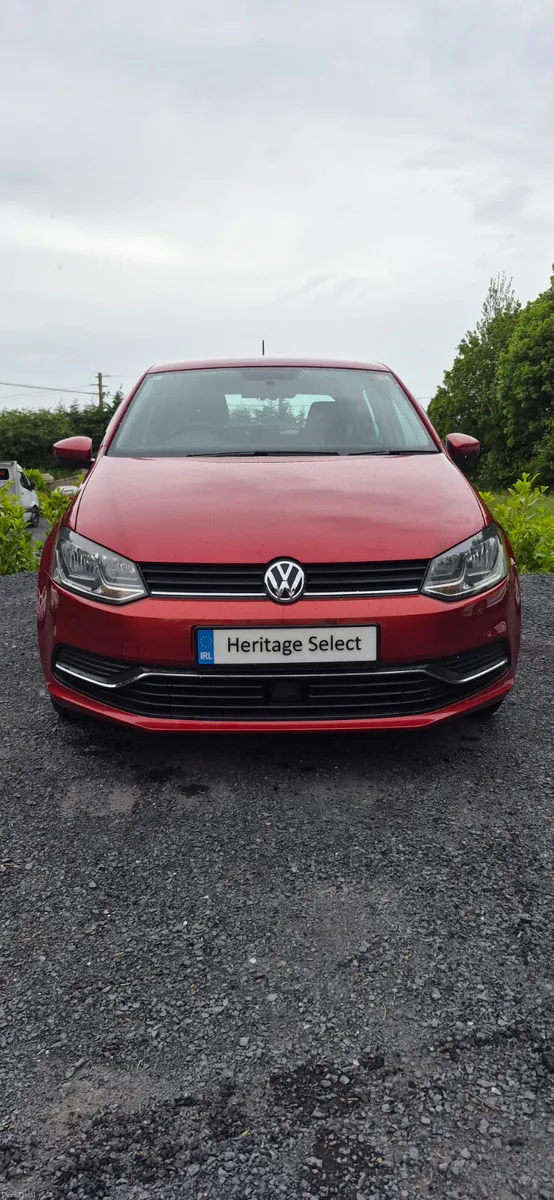 VOLKSWAGEN POLO AUTOMATIC 2015 - Image 2