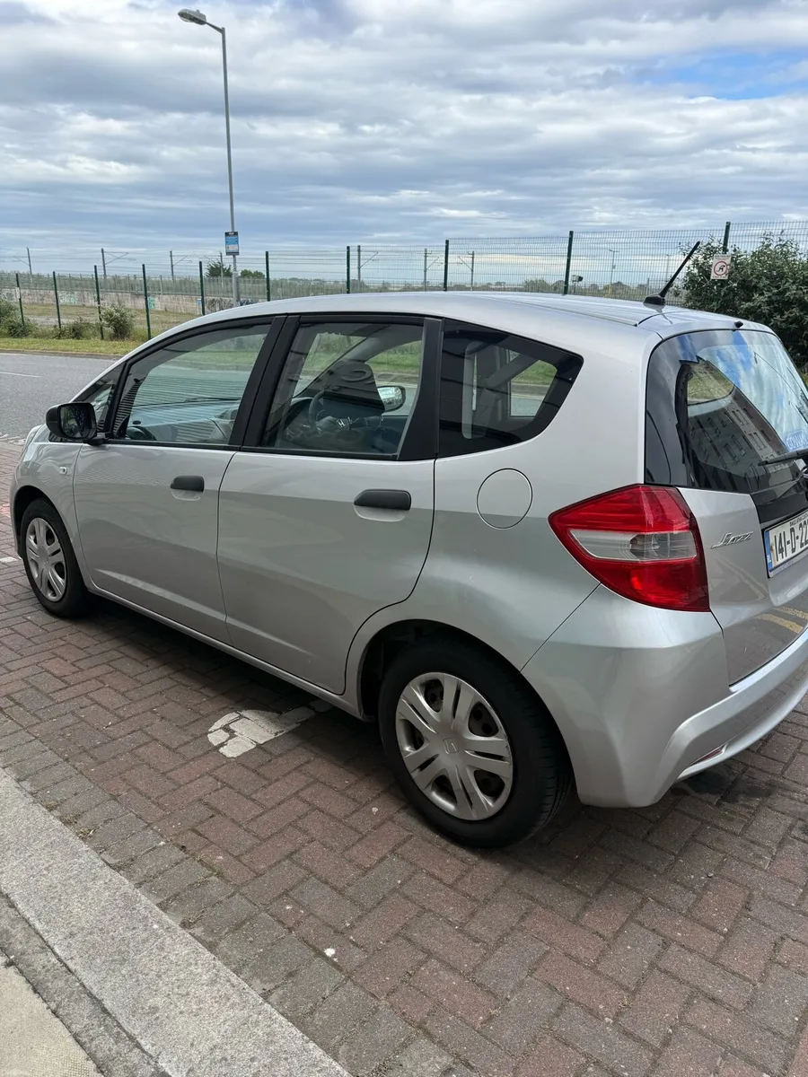 Honda Jazz 1.2 Petrol New Nct 8/27 - Image 4