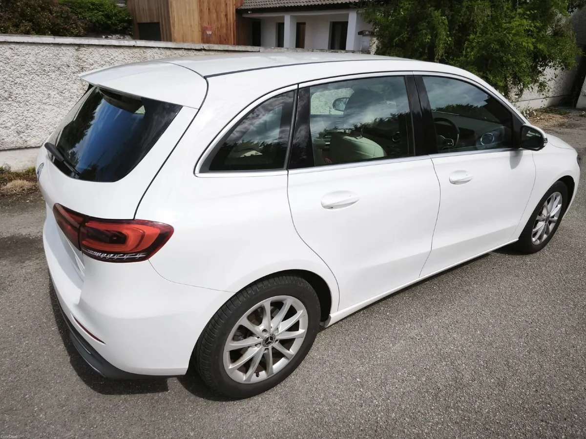 Mercedes-Benz B-Class 2019 - Image 3