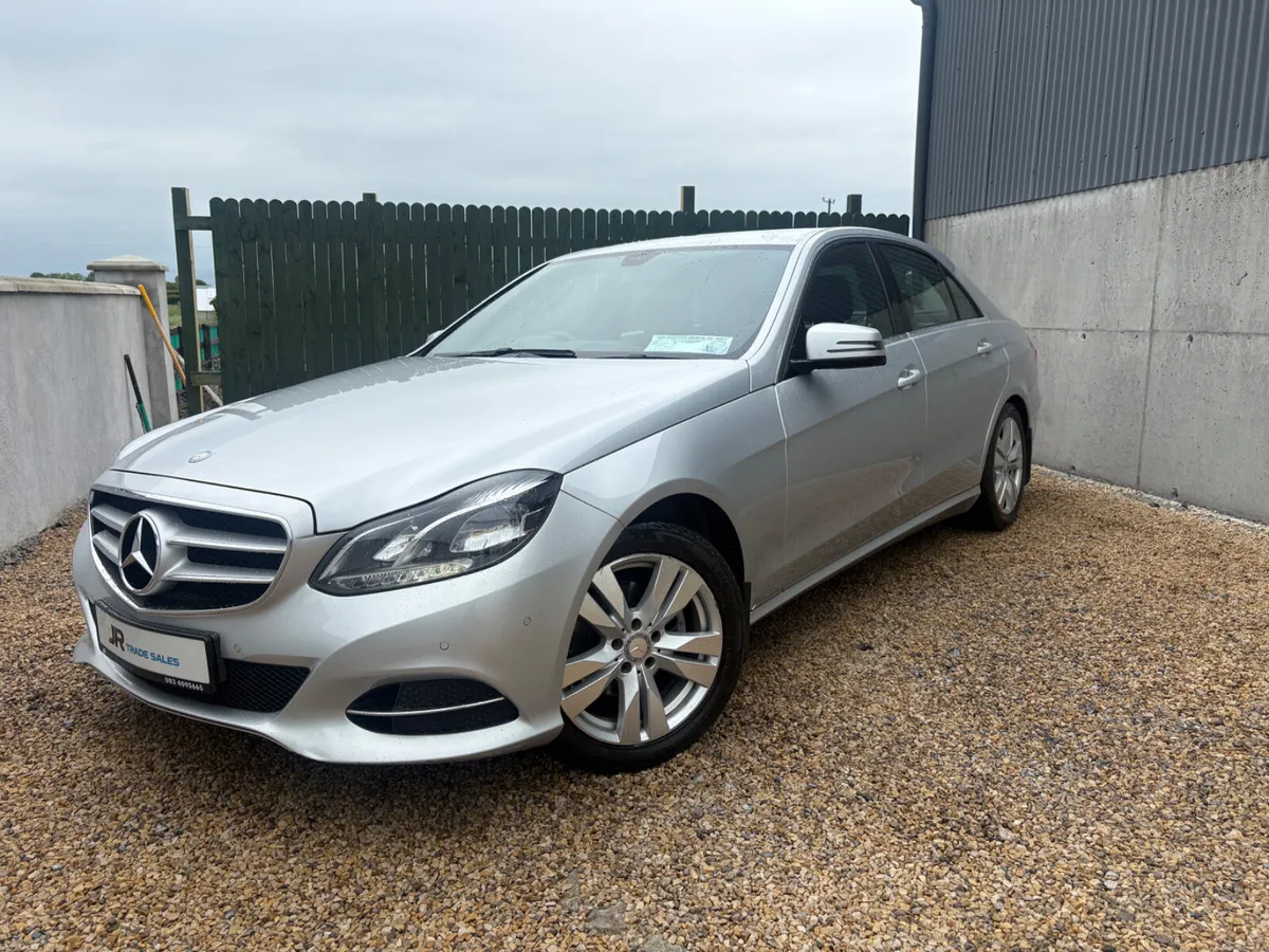 Mercedes-Benz E-Class 2015 - Image 1