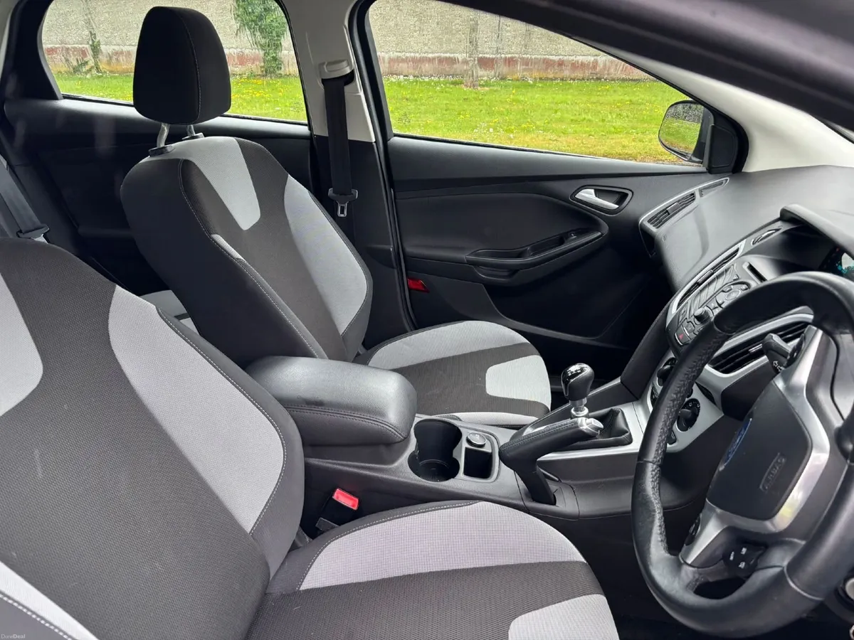 Ford Focus 2014 - Image 4