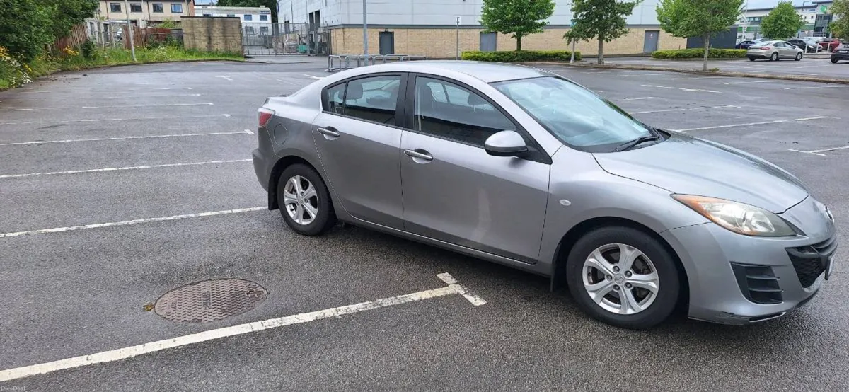 Mazda 3 - Image 1