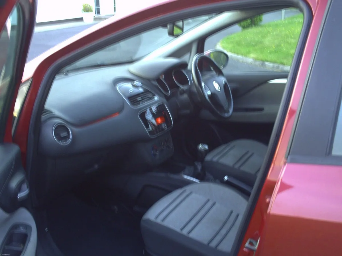 Fiat Punto 2010 - Image 4
