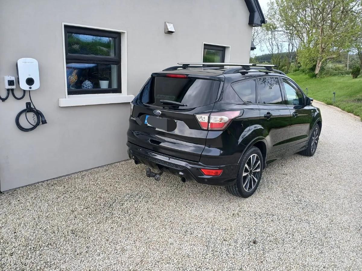 Ford Kuga 2017 - Image 4
