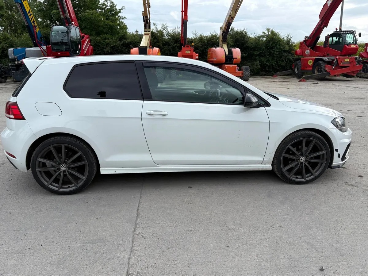 Volkswagen Golf 2018 - Image 1