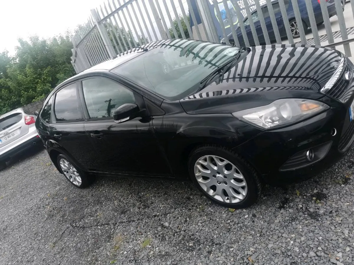 Car - Image 3