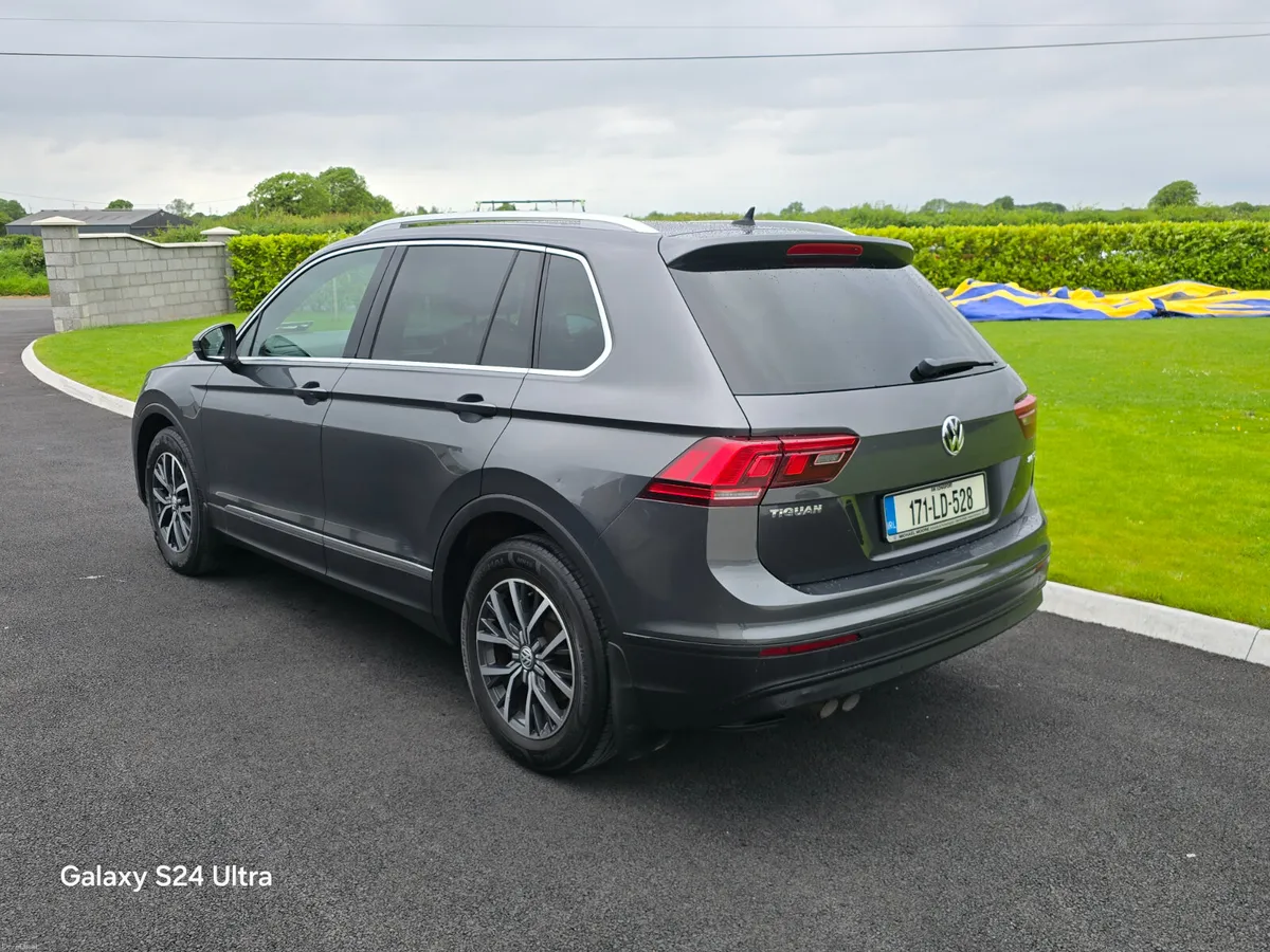 171 VW Tiguan Panoramic 2.0 Tdi - Image 2