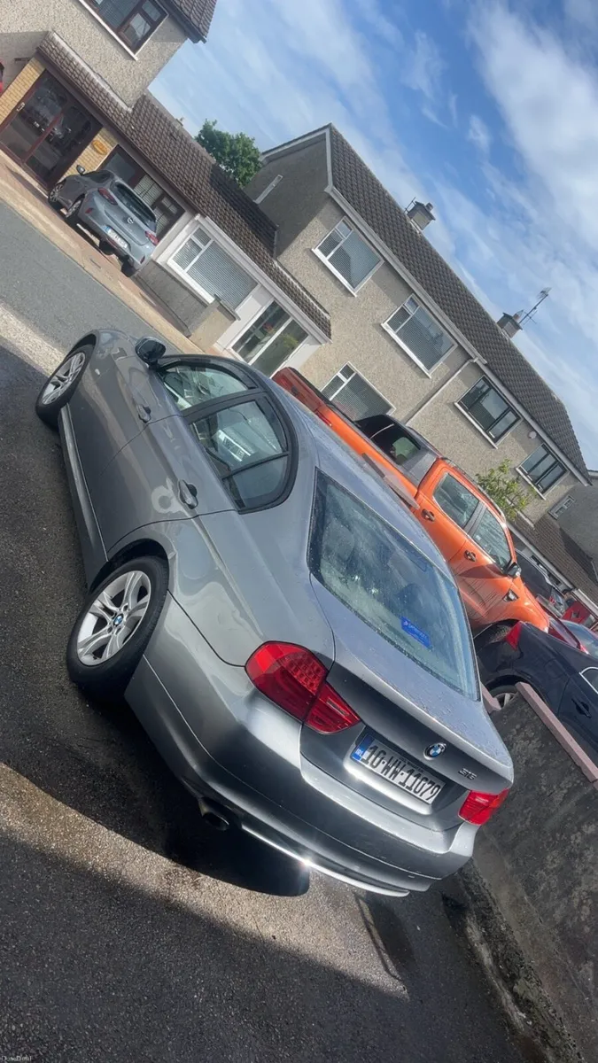 BMW 316d 2.0 - Image 1