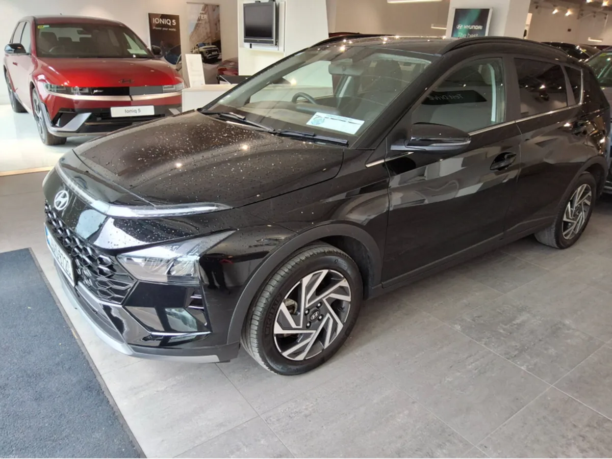 Hyundai Bayon EXECUTIVE - Only 6,000 Km - Warranty - Image 3