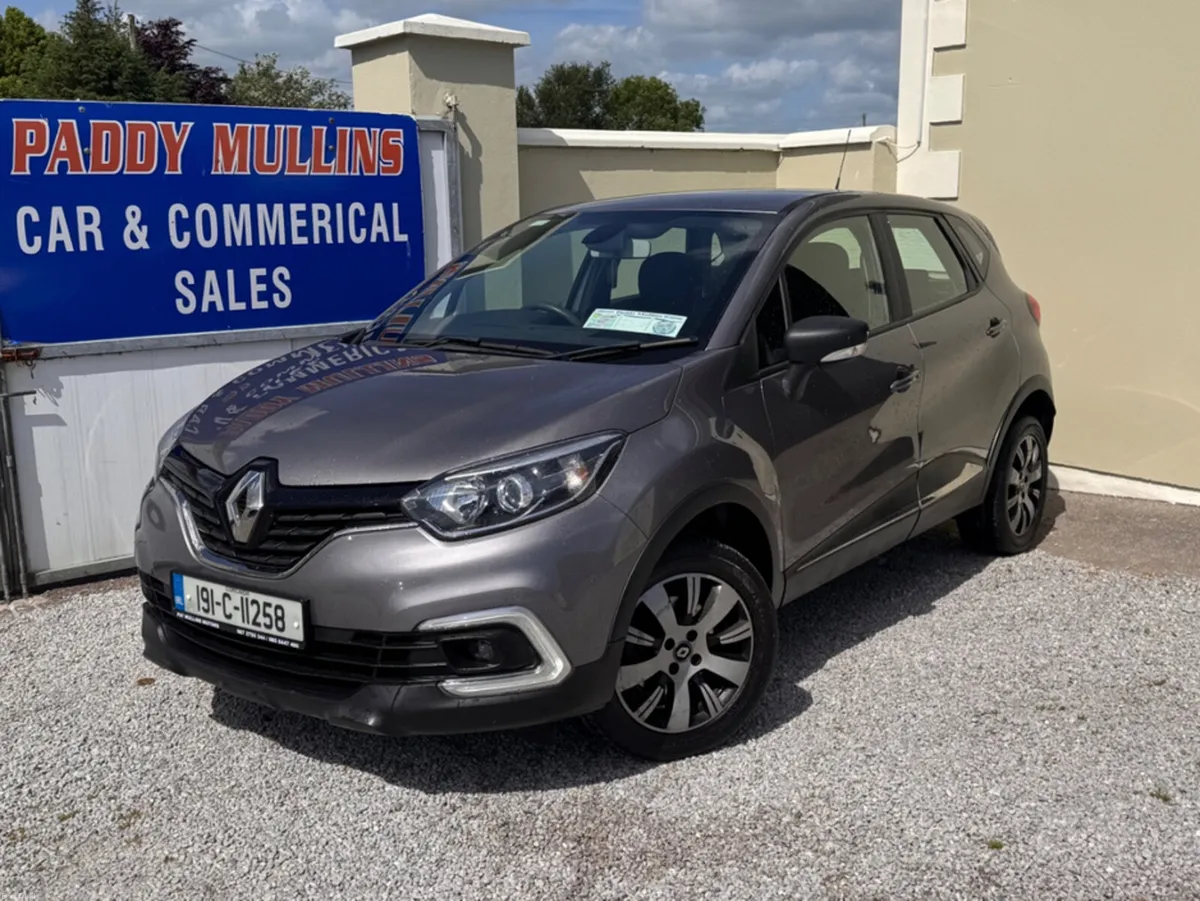 Renault Captur PLAY DCI 90 MY18 5DR - Image 1