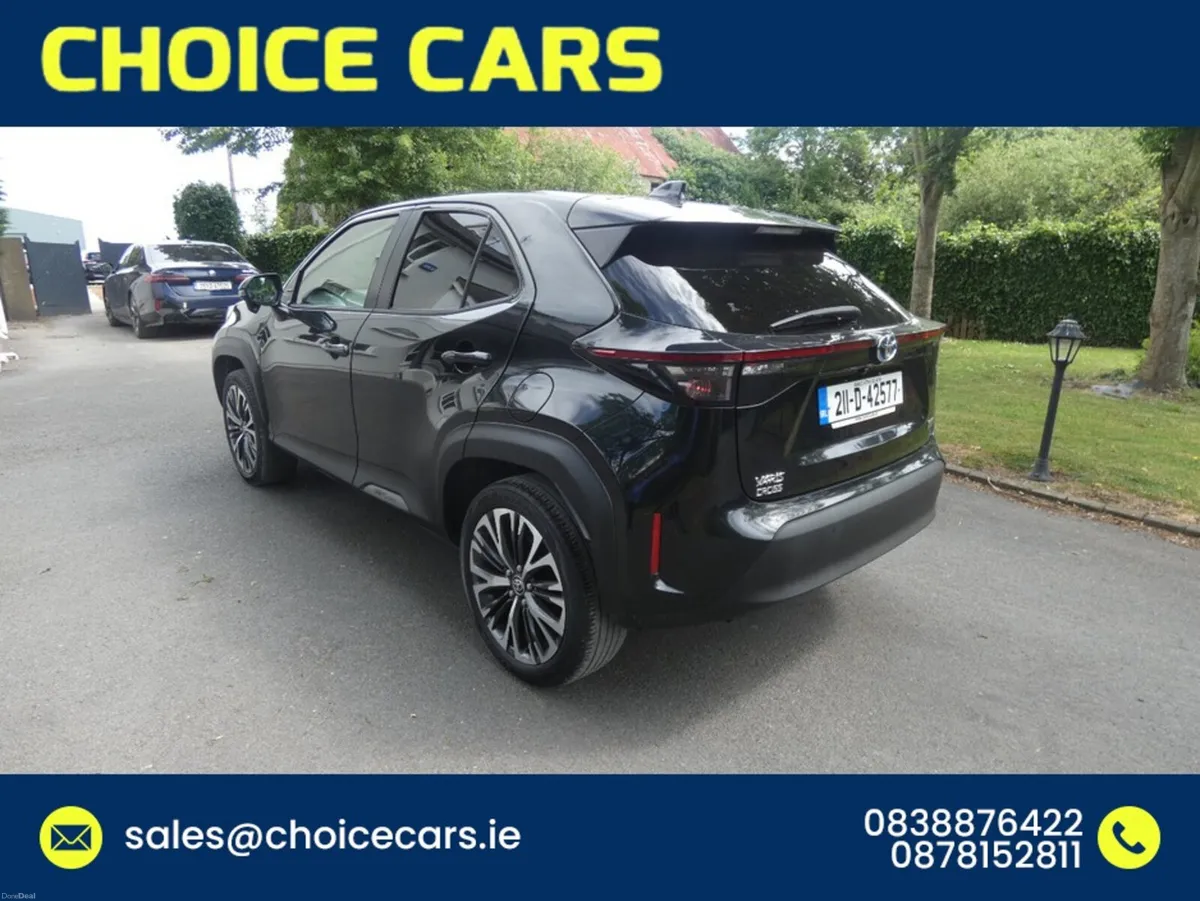 Toyota Yaris Cross 1.5 AUTO HYBRID - Image 4