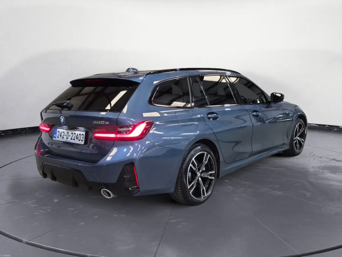 BMW 3-Series Estate 330E M Sport Hybrid - Image 5