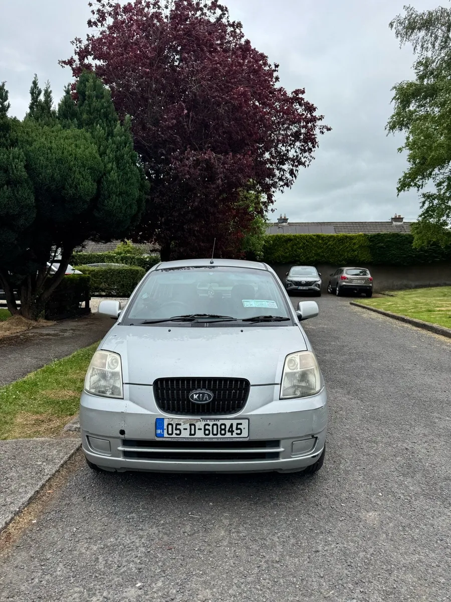Car - Image 2