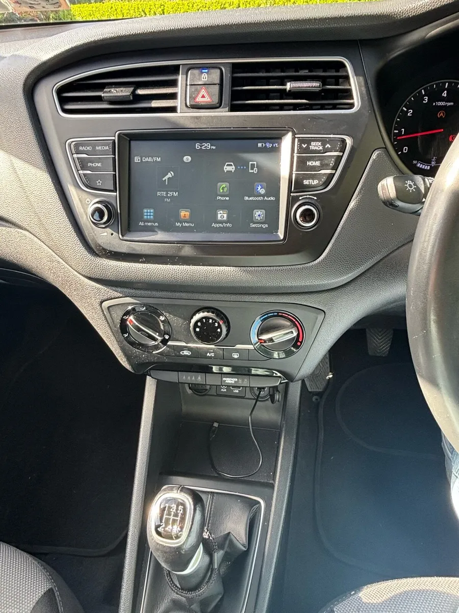 Hyundai i20 2019 - Image 3