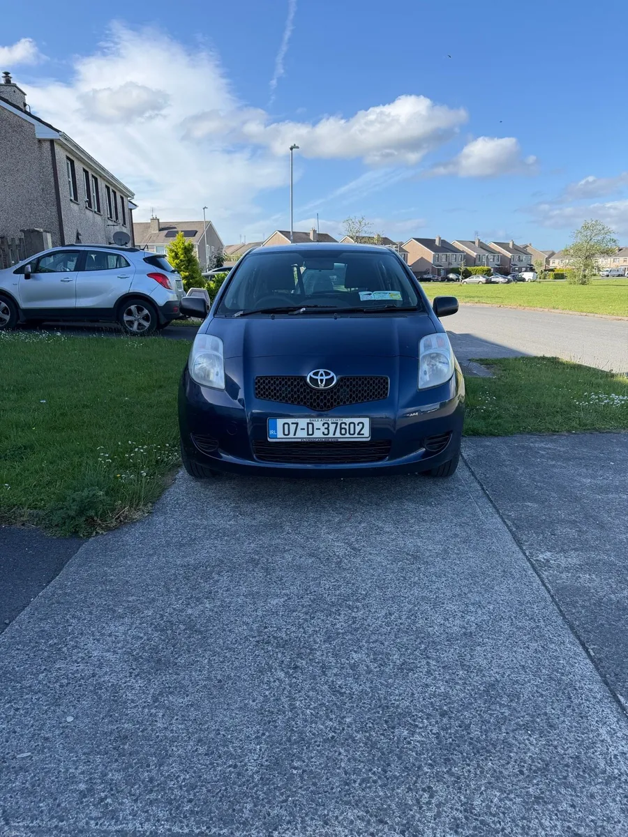 Toyota Yaris 2007 - Image 1