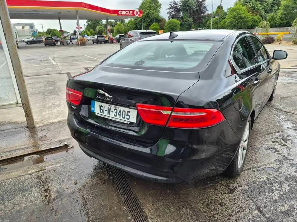2016 Jaguar Xe - Image 2