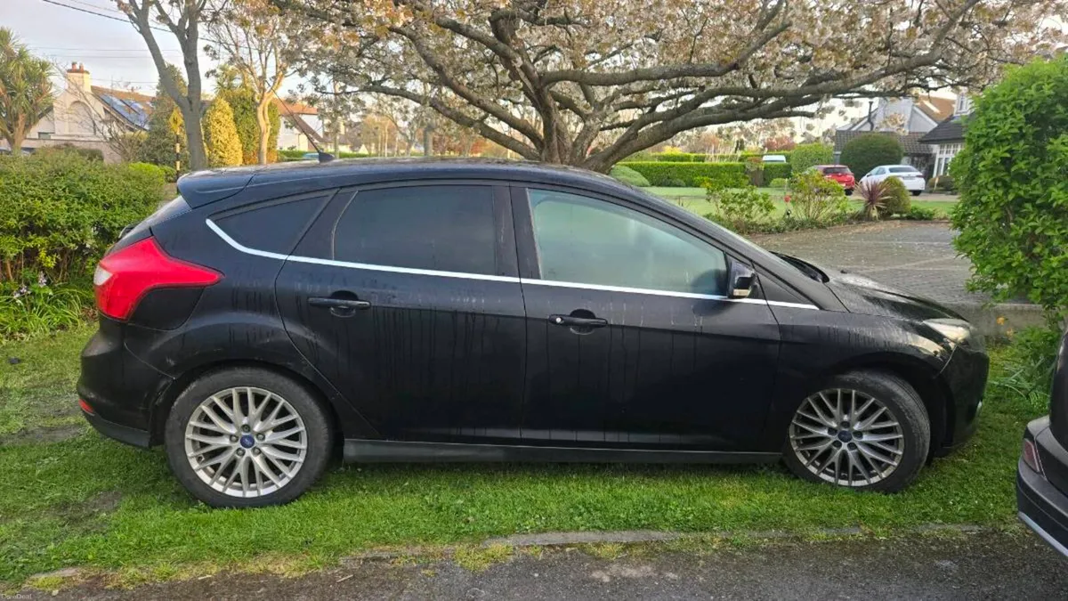 Ford Focus 2011 - Image 6