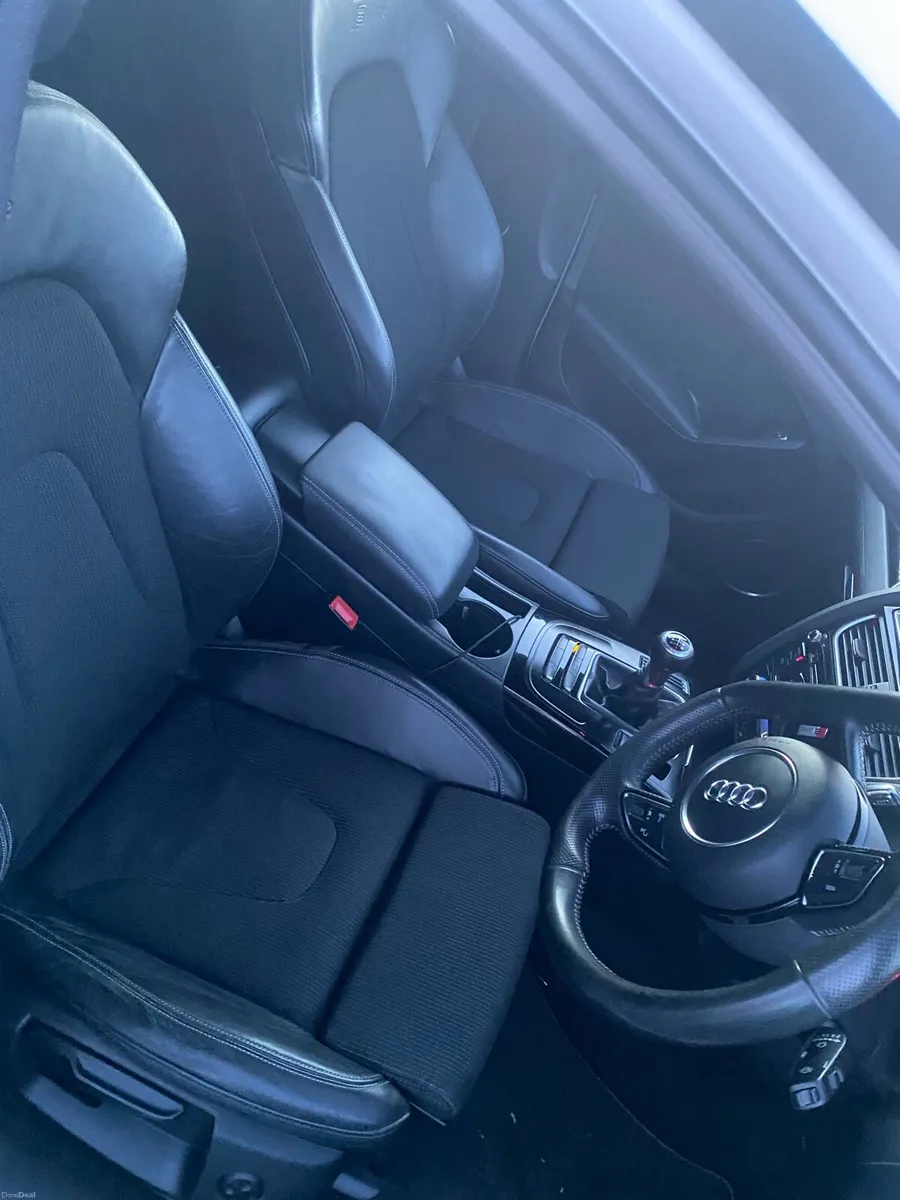 Audi A4, S line, Black Edition - Image 2
