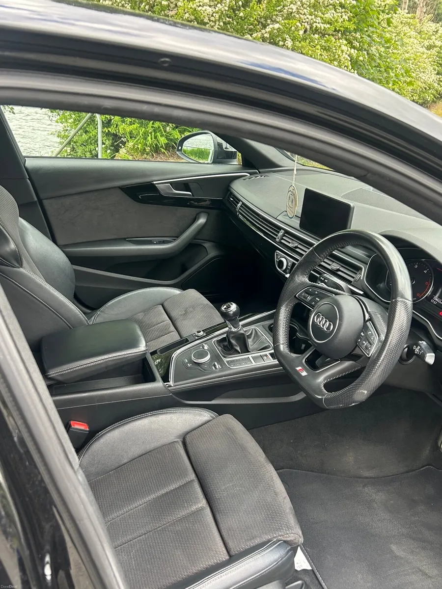 2017 Audi A4 Black Edition 190Bhp - Image 6