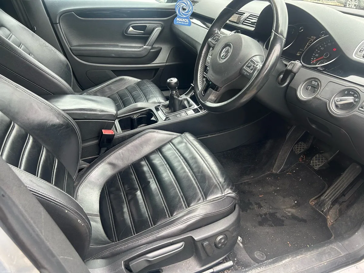 Volkswagen Passat CC - Image 4