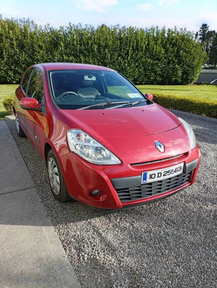 Renault Clio - Image 1