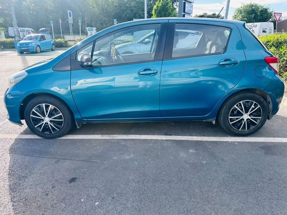 Toyota Yaris Luna 1.0 Petrol 5 Door | Full Service History | NCT 01/2027 - Image 2